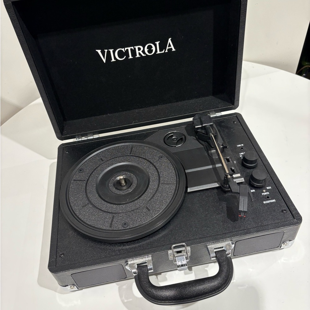 Victrola Black Portable Turntable